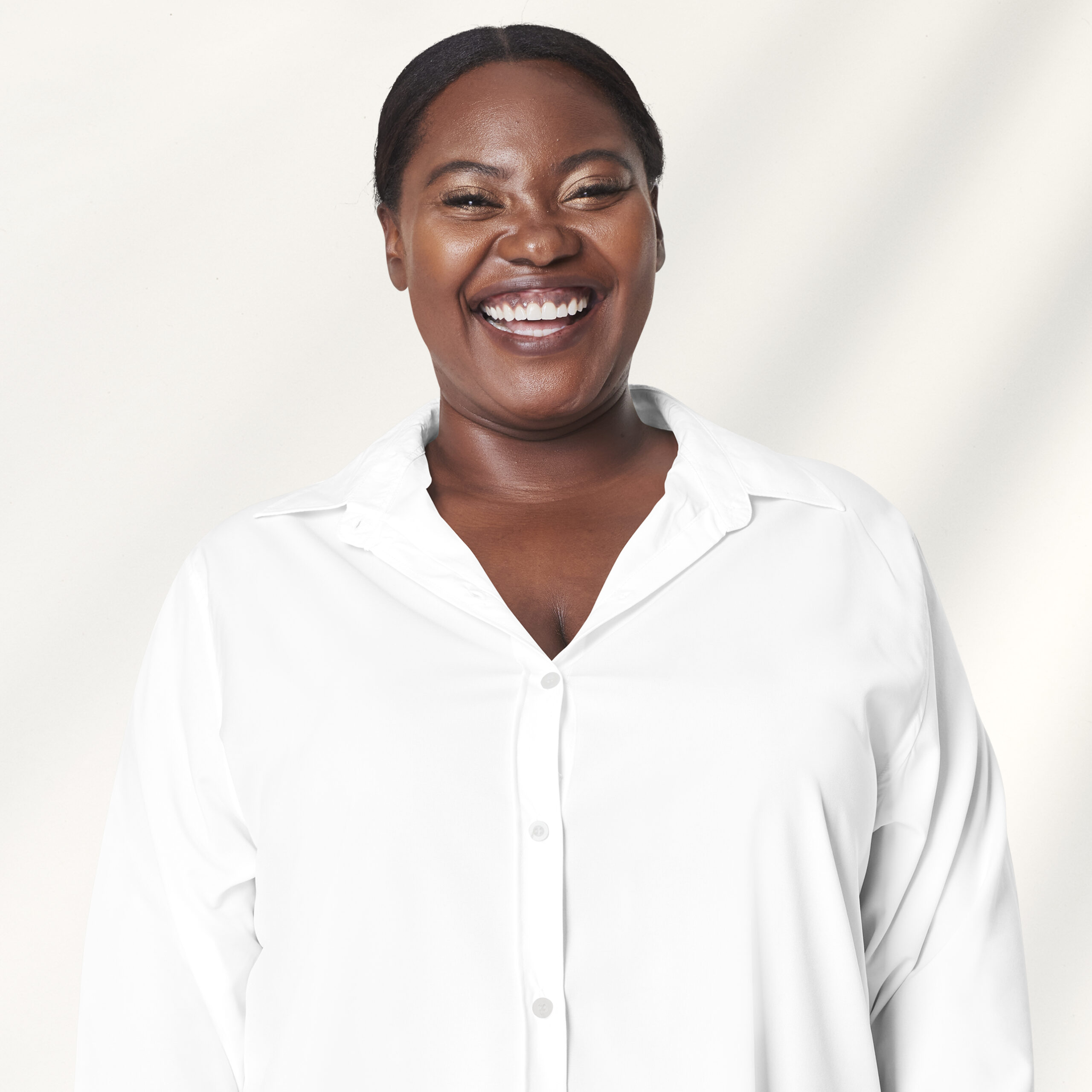 Plus size woman model white shirt apparel mockup psd